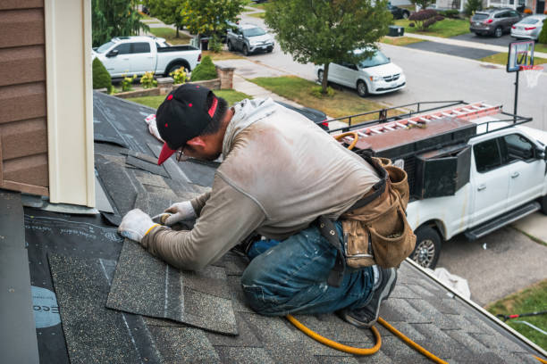 Professional Roofing technician working in Middlefield, CT